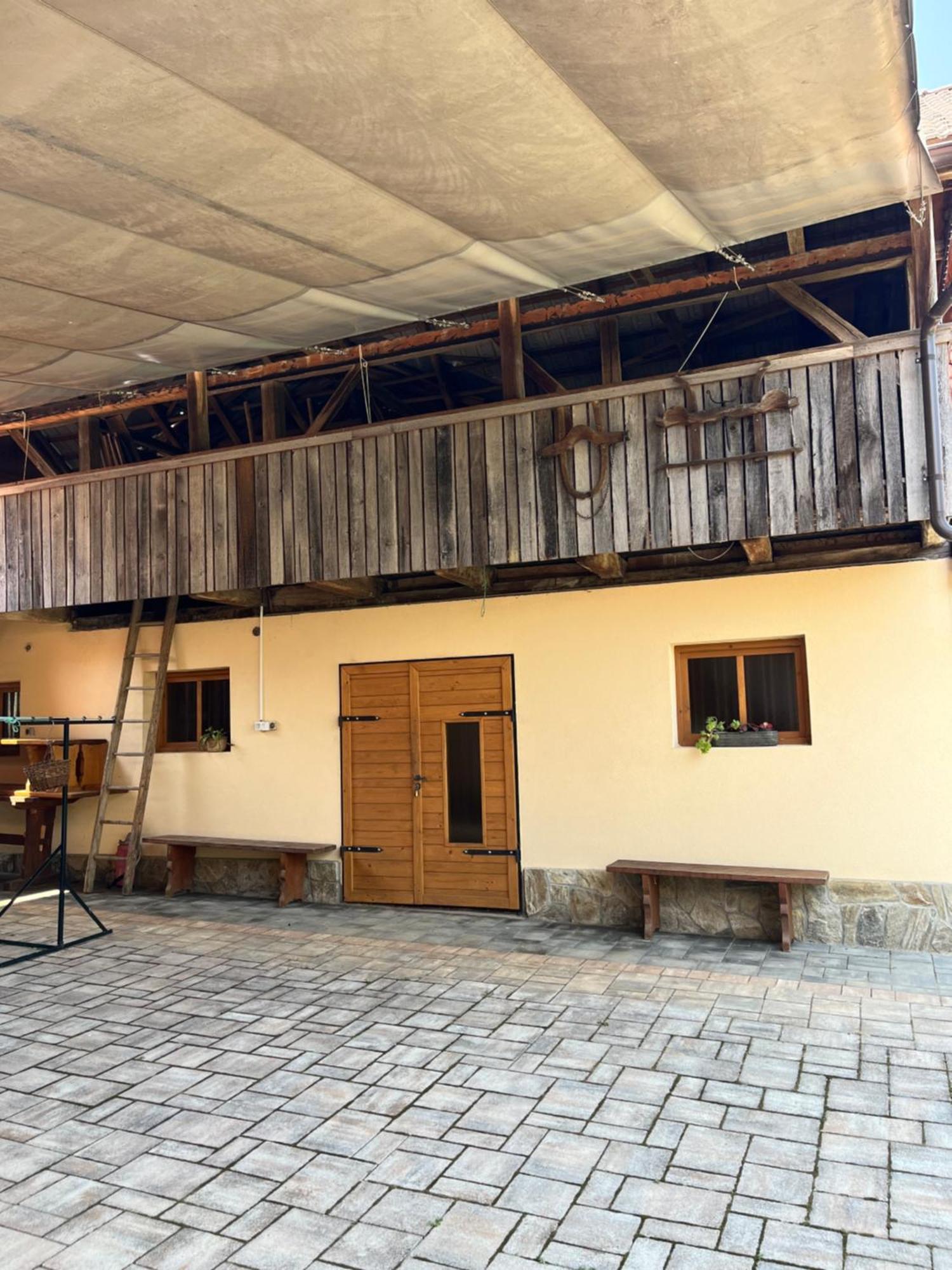 Вилла Domacija Brdar Adlesici Экстерьер фото